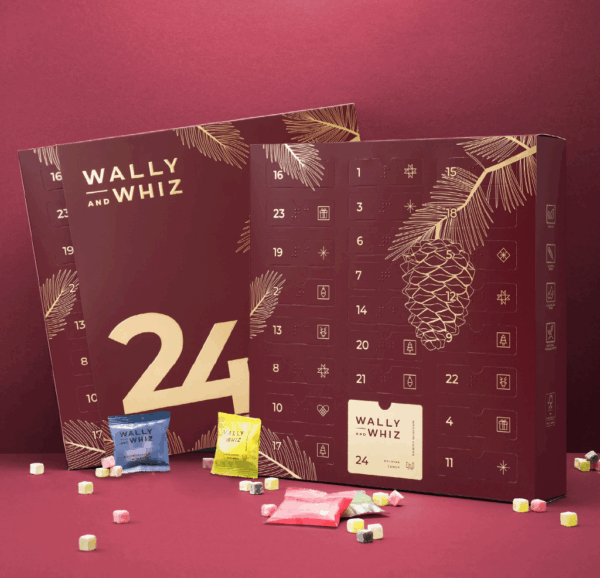 Wally and Whiz - Vingummikalender, röd 2025. 297g.