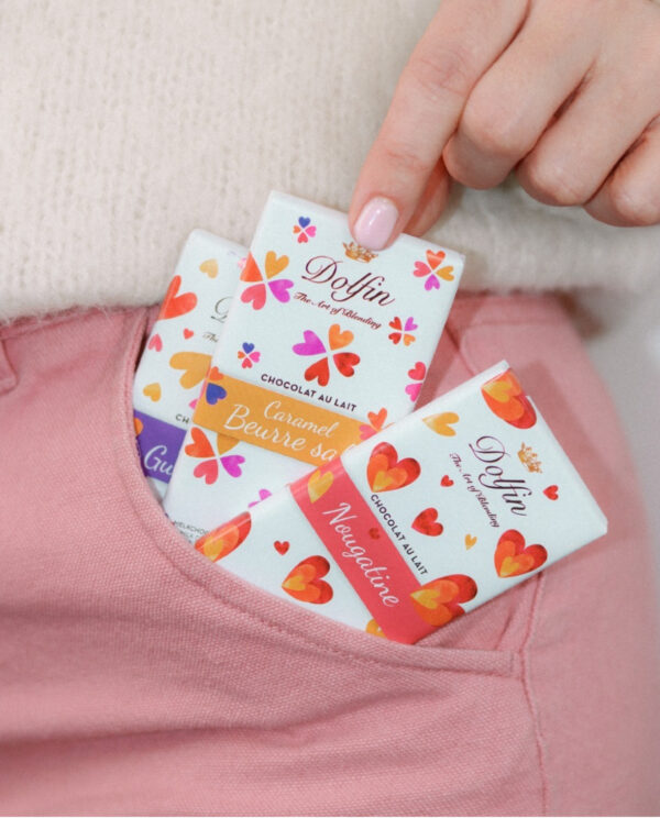 Dolfin Love Collection - Mörk choklad med Guerande salt, 30g. - Bild 2